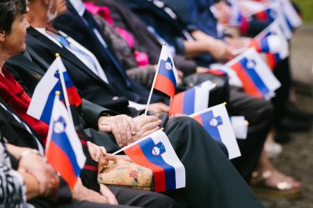 Župan Matej Slapar ob dnevu državnosti »Ko narod stoji odločno, z vero v svoje vrednote in pravice, postane nepremagljiv.«  (30)